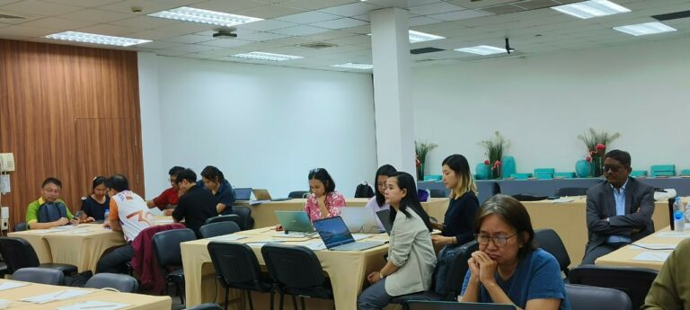 โครงการอบรมเชิงปฏิบัติการ เรื่อง การใช้ Generative AI ช่วยพัฒนาต้นฉบับบทความวิจัยส่งวารสารในฐานข้อมูล Scopus ใน 30 ชั่วโมง