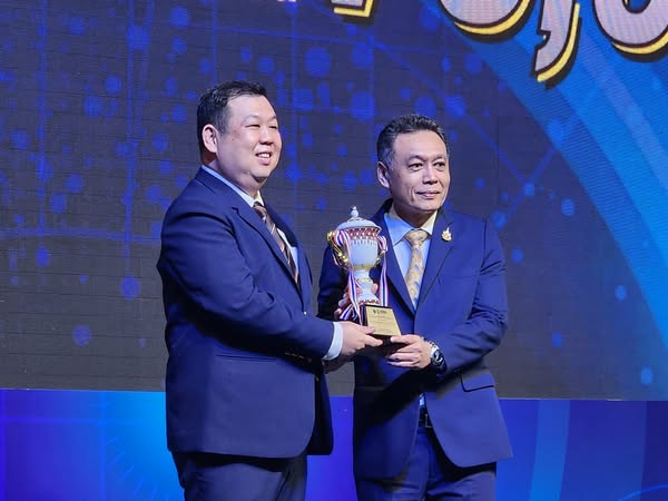 ม.วลัยลักษณ์ ได้รับรางวัล Silver award พร้อมเงินรางวัล 70,000 บาท ในงาน “มหกรรมงานวิจัยแห่งชาติ 2567 (Thailand Research Expo 2024)”