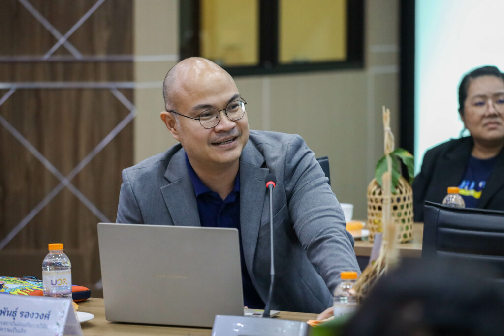 ม.บูรพา ศึกษาดูงาน ม.วลัยลักษณ์ ต้นแบบการบริหารงานวิจัยและนวัตกรรมก้าวกระโดด