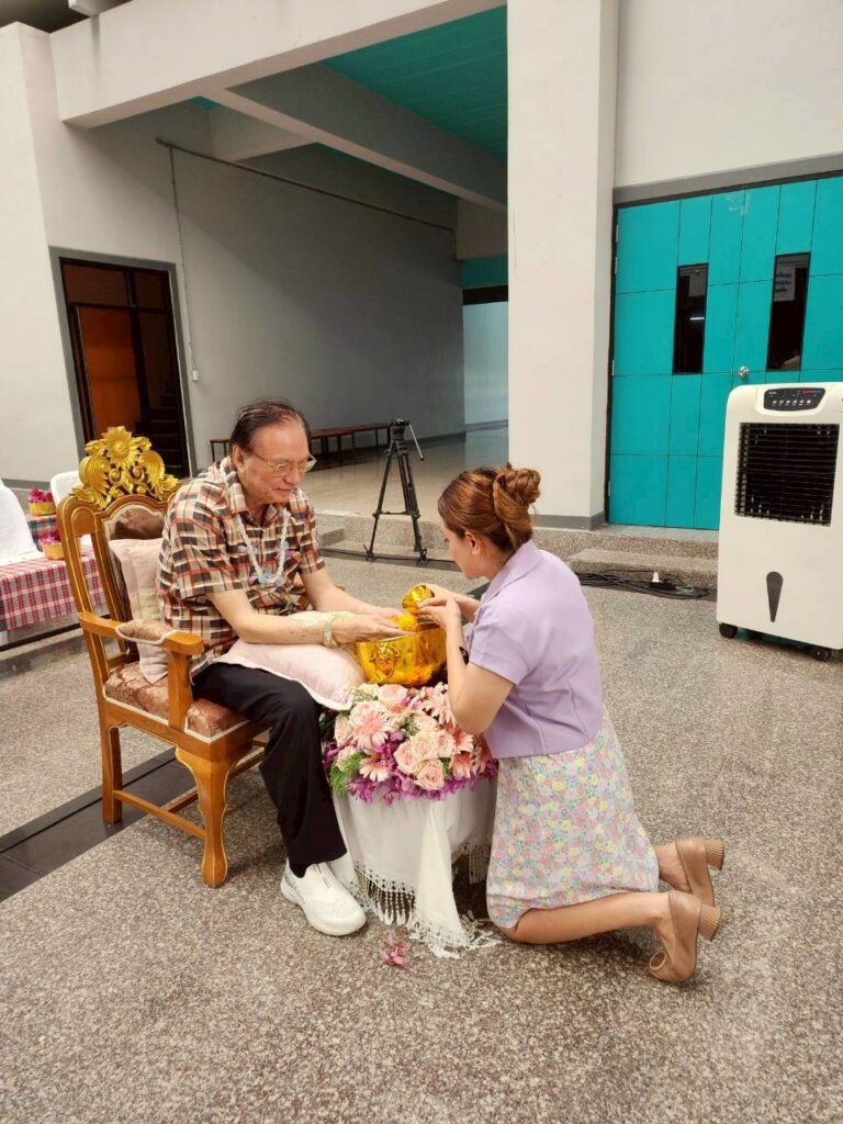 สวนล. ร่วมกิจกรรมวลัยลักษณ์สงกรานต์ สืบสานประเพณี ประจำปี ๒๕๖๙ “วลัยลักษณ์ สาดสุข สนุกสงกรานต์”